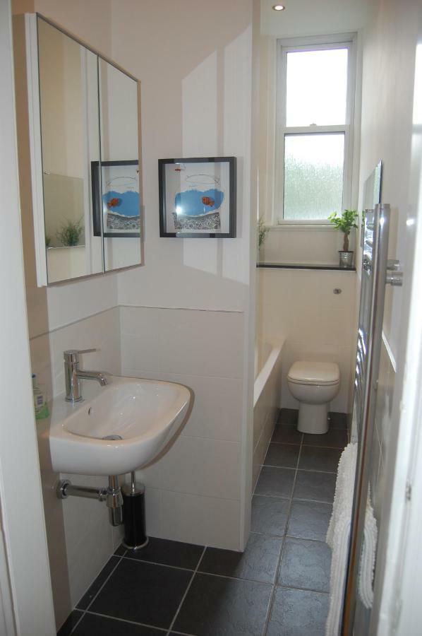 From At Number 2 Appartement Edinburgh